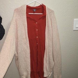 2 FOR $20 BDG OVERSIZED SWEATER